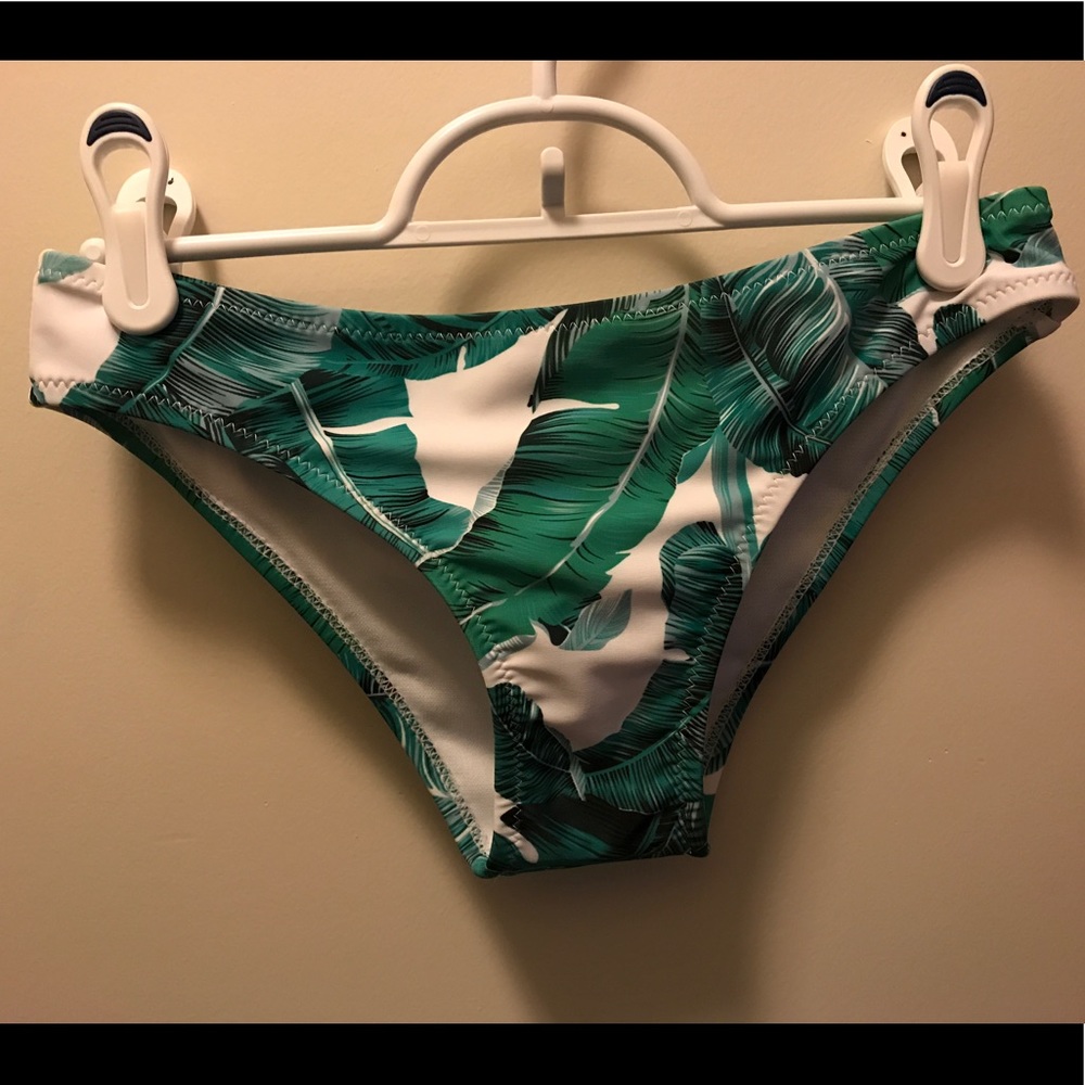 Zaful leafy print bikini bottoms